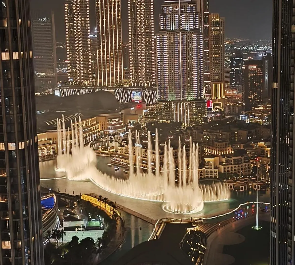 Luxury 3Br And Maid Room Forte Tower 1 With Fountain View Dubai
