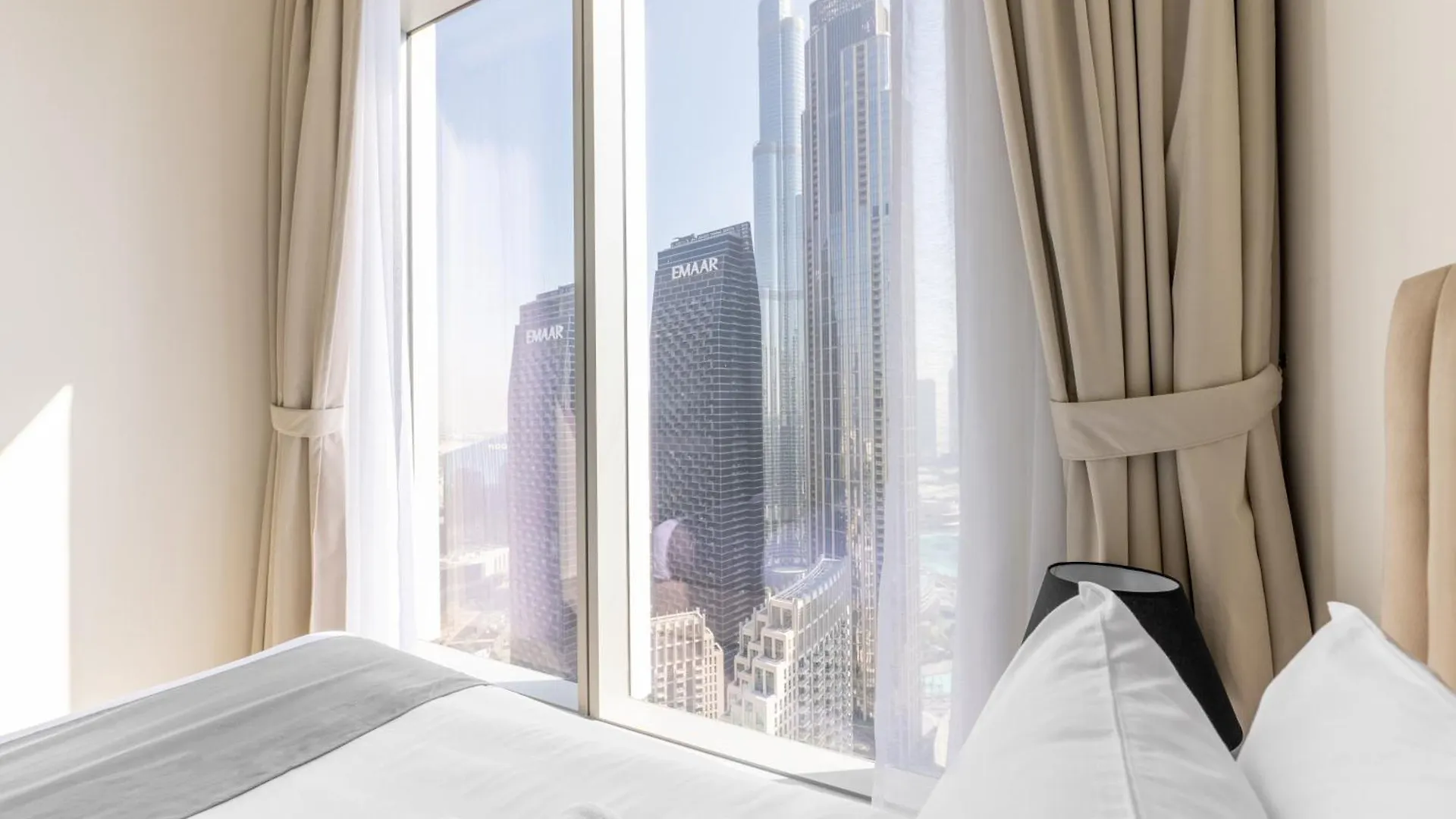 Apartment Luxury 3Br And Maid Room Forte Tower 1 With Fountain View Dubai